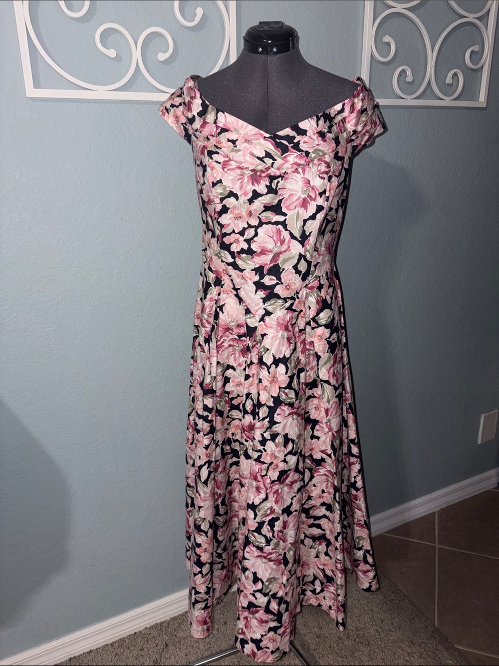 Vintage 80's Laura Ashley Floral off shoulder midi Dress Sz 12
